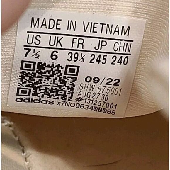 Adidas NMD Runner 1 Valentine's Day (2022) Women's Red & Cream White | Size 7.5 - Picture 4 of 13